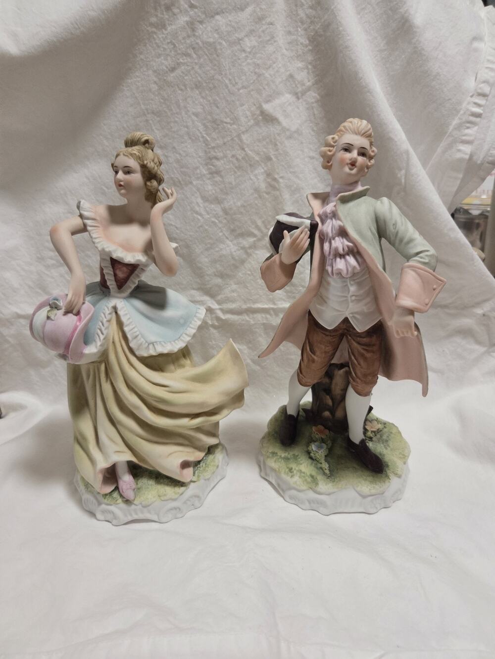 LEFTON CHINA VINTAGE HAND PAINTED "GWENDOLYN AND BRIAN KW337.
